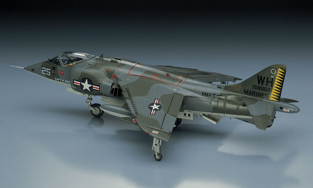 B10】1:72 AV-8A ハリアー