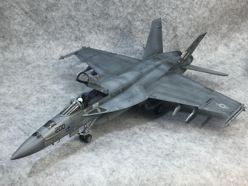 F/A-18E スーパーホーネット VFA-27 ロイヤルメイセスCAG | 株式会社